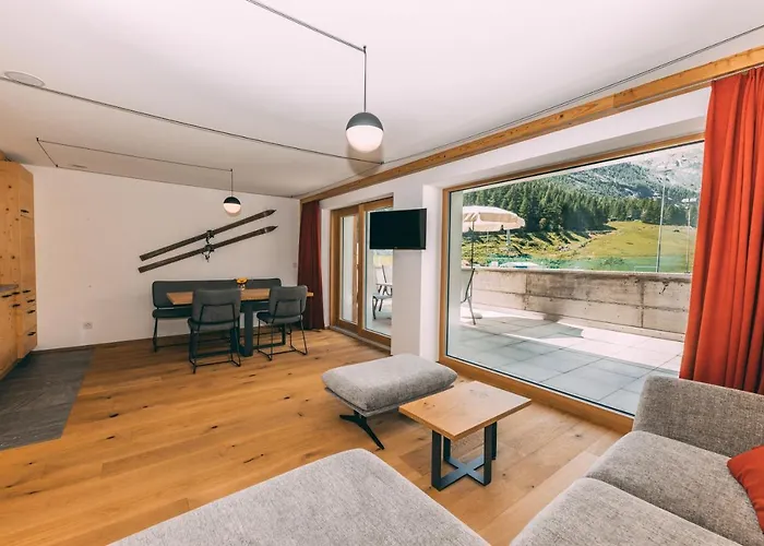 Belmont Apartahotel 4*