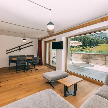 Belmont Apart-hotel 4*