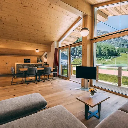 Ξενοδοχείο με διαμερίσματα Belmont Saas Fee